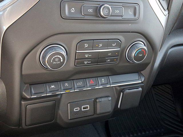 2025 Chevrolet Silverado 1500 4WD Crew Cab Short Bed Custom