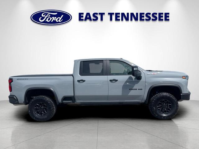 2025 Chevrolet Silverado 2500HD 4WD Crew Cab Standard Bed ZR2