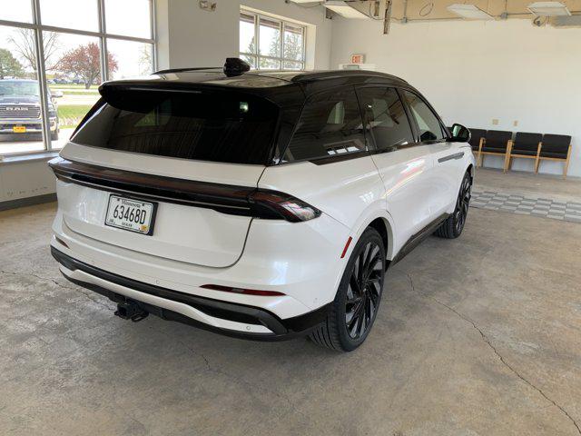 2024 Lincoln Nautilus Reserve