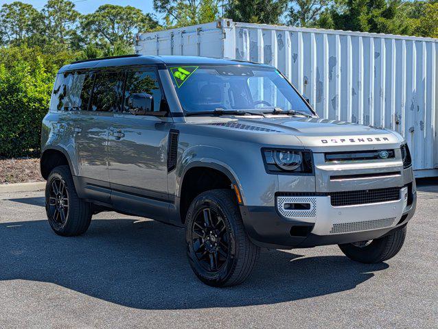 2021 Land Rover Defender 110 SE