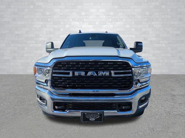 2024 Ram 3500 Big Horn Crew Cab 4x4 8' Box