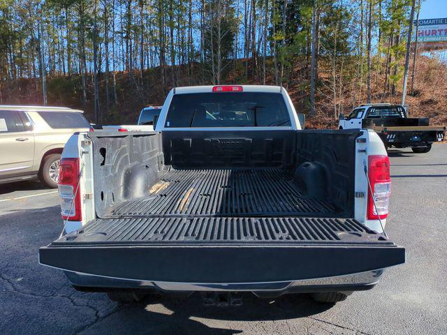 2024 Ram 3500 Big Horn Crew Cab 4x4 8' Box