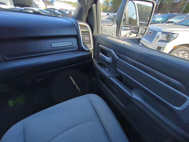 2024 Ram 3500 Big Horn Crew Cab 4x4 8' Box