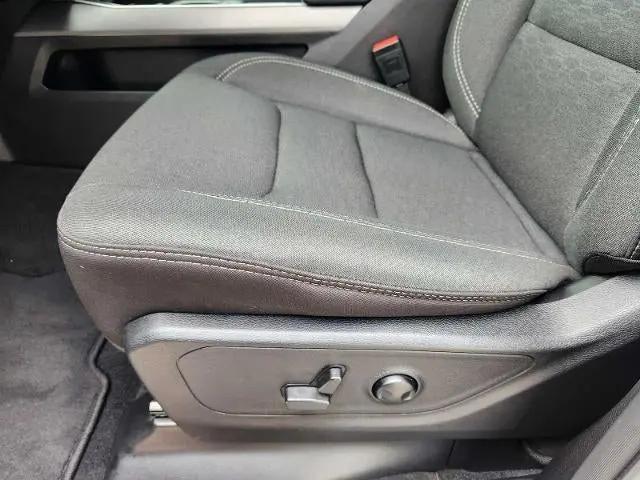 2025 Ram 1500 Lone Star Crew Cab 4x2 5'7" Box