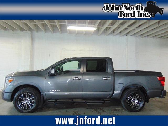 2021 Nissan Titan Crew Cab SV 4x4 for sale in Emporia, KS