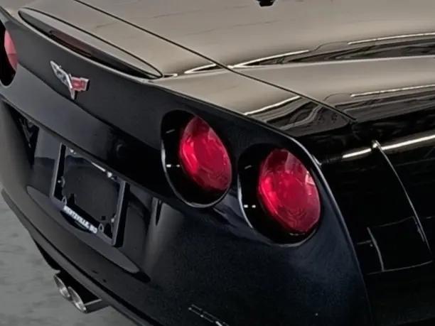 2005 Chevrolet Corvette Base