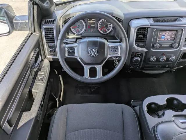 2024 Ram 1500 Classic Warlock Crew Cab 4x4 5'7" Box