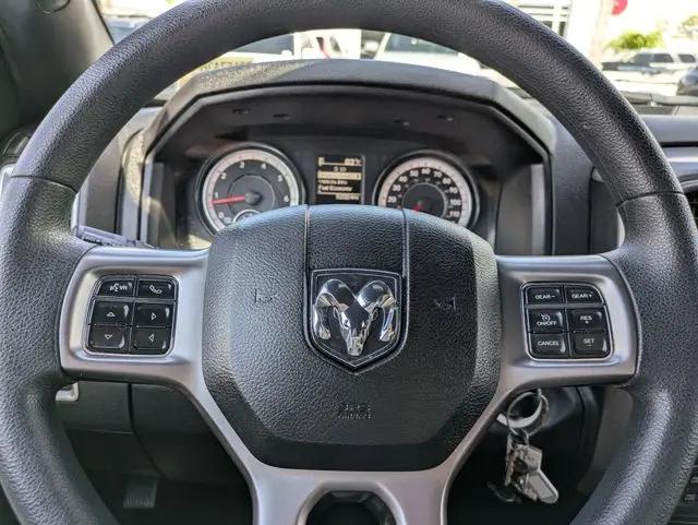 2024 Ram 1500 Classic Warlock Crew Cab 4x4 5'7" Box