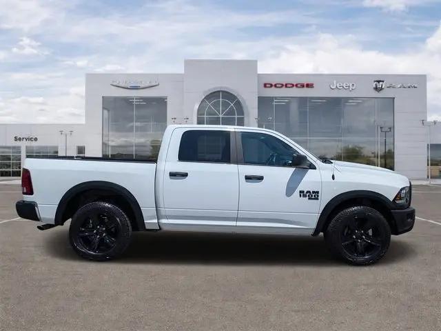 2024 Ram 1500 Classic Warlock Crew Cab 4x4 5'7" Box