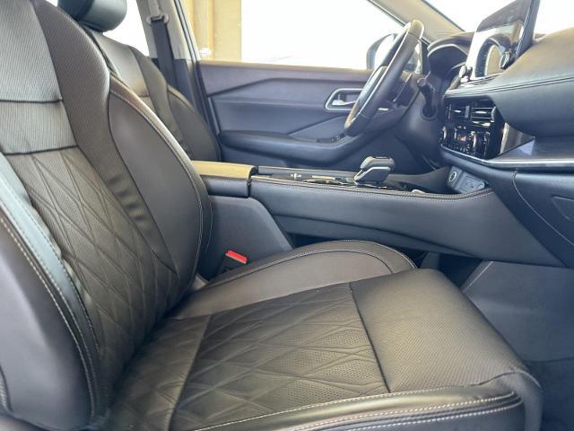 2023 Nissan Rogue Platinum FWD