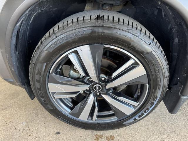 2023 Nissan Rogue Platinum FWD