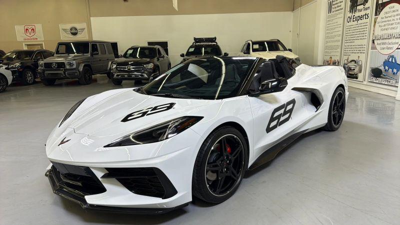 2024 Chevrolet Corvette Stingray RWD Convertible 2LT