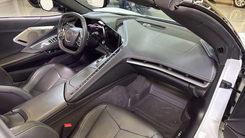 2024 Chevrolet Corvette Stingray RWD Convertible 2LT