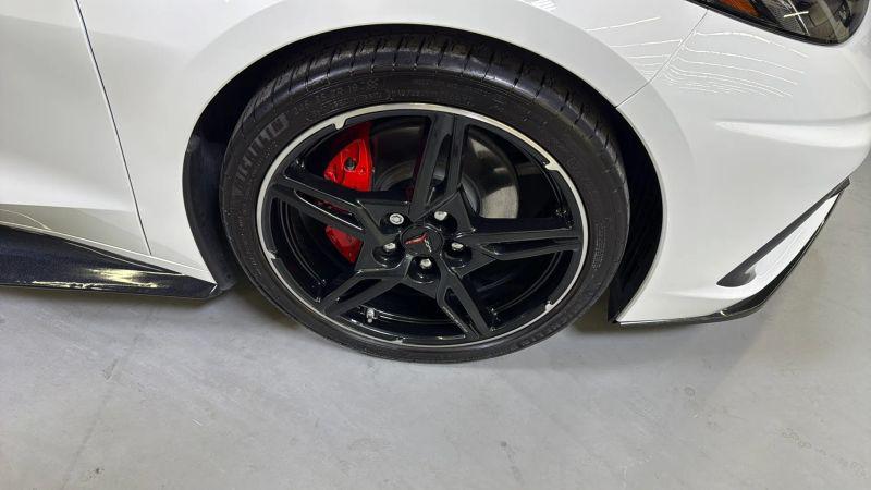 2024 Chevrolet Corvette Stingray RWD Convertible 2LT