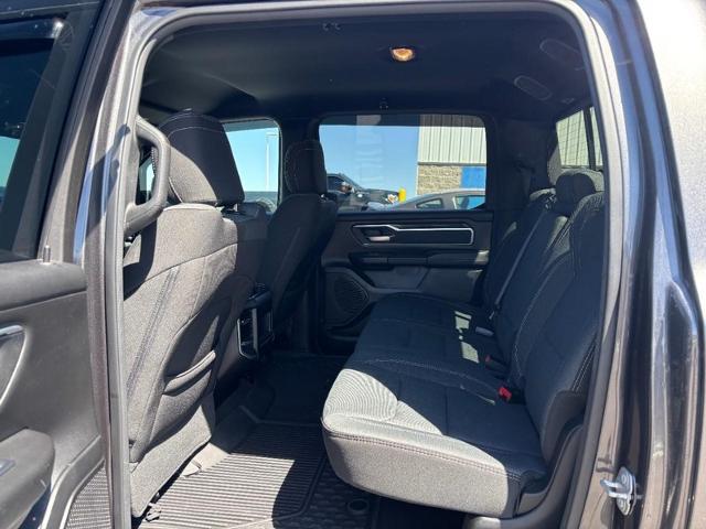 2022 Ram 1500 Lone Star Crew Cab 4x4 5'7" Box