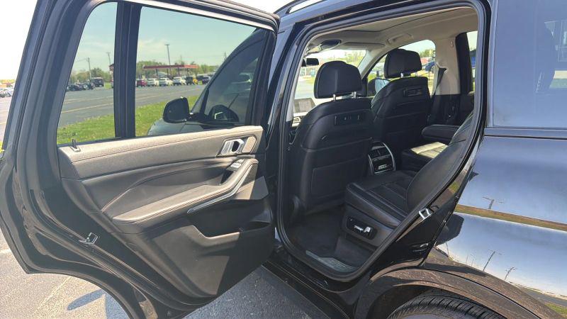 2021 BMW X7 xDrive40i