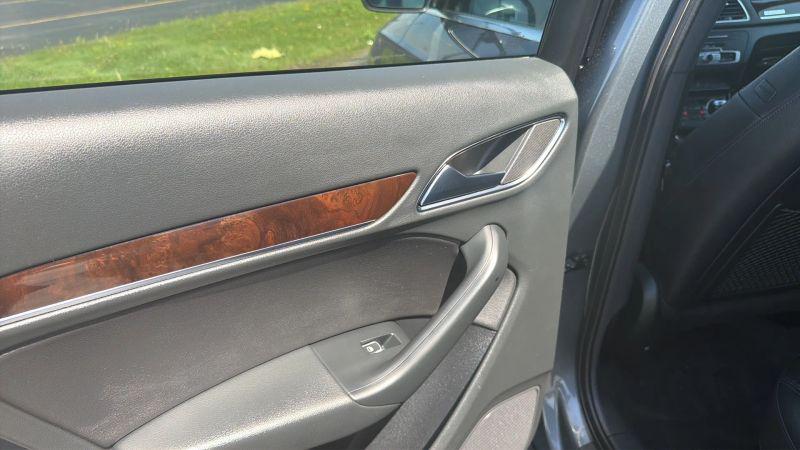 2016 Audi Q3 2.0T Premium Plus