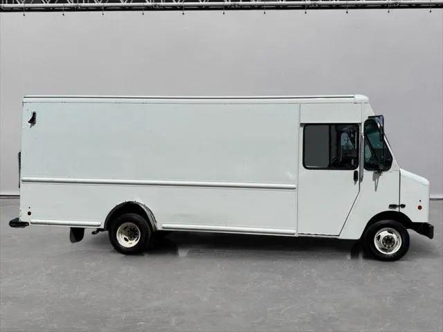 2016 Ford E-350 Stripped XL