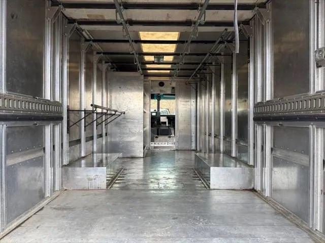 2016 Ford E-350 Stripped XL