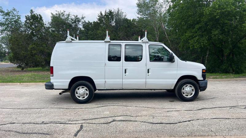 2014 Ford E-350 Super Duty Base