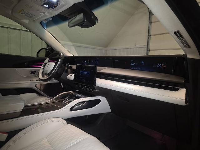 2024 Lincoln Nautilus Black Label
