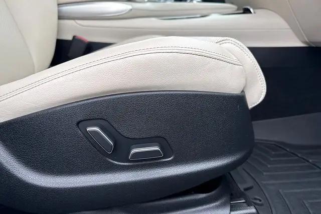2022 Genesis GV70 2.5T AWD