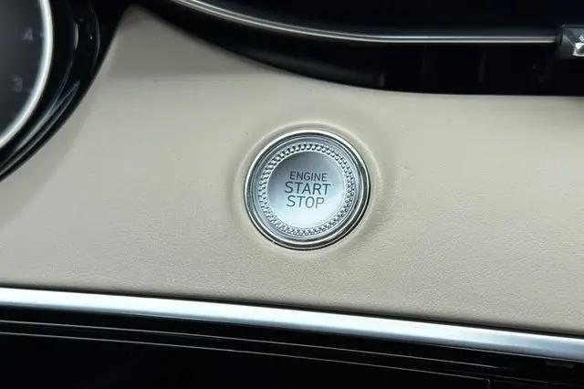 2022 Genesis GV70 2.5T AWD