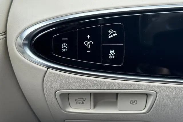 2022 Genesis GV70 2.5T AWD