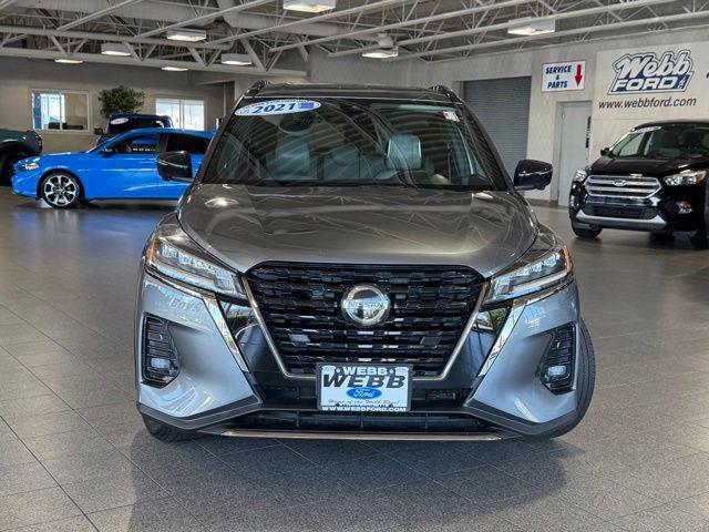 2021 Nissan Kicks SR Xtronic CVT