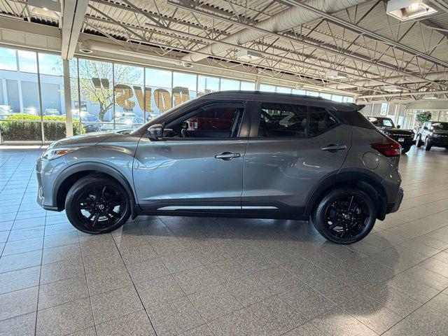 2021 Nissan Kicks SR Xtronic CVT