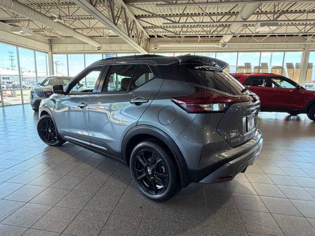2021 Nissan Kicks SR Xtronic CVT
