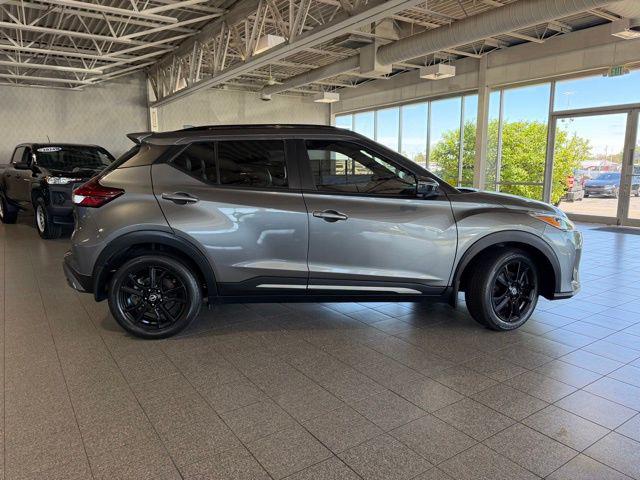 2021 Nissan Kicks SR Xtronic CVT