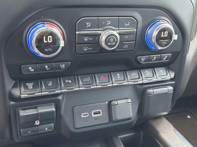 2022 GMC Sierra 3500HD 4WD Crew Cab Standard Bed Denali