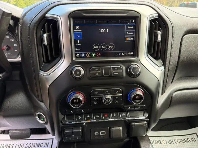 2021 Chevrolet Silverado 1500 4WD Double Cab Standard Bed RST