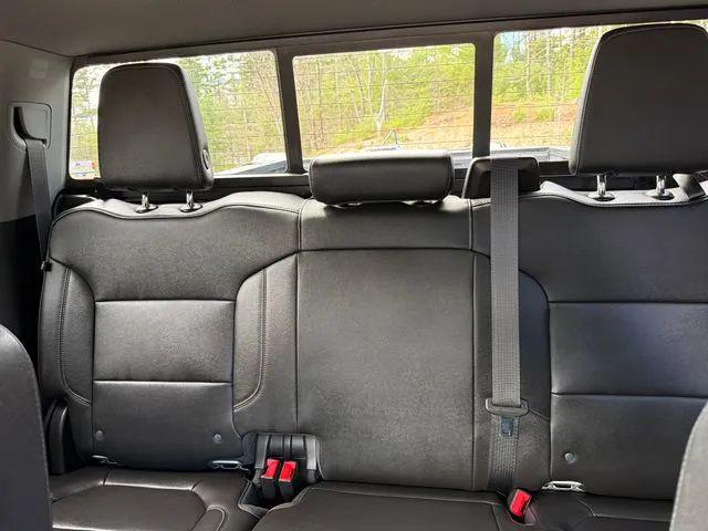 2021 Chevrolet Silverado 1500 4WD Double Cab Standard Bed RST