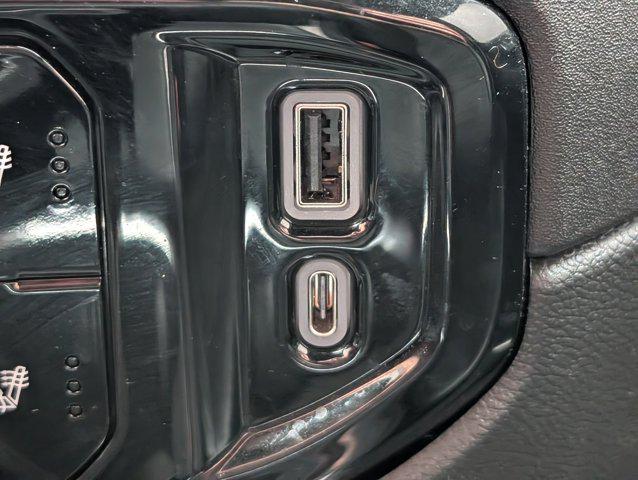 2023 Chevrolet Silverado 1500 4WD Crew Cab Short Bed RST