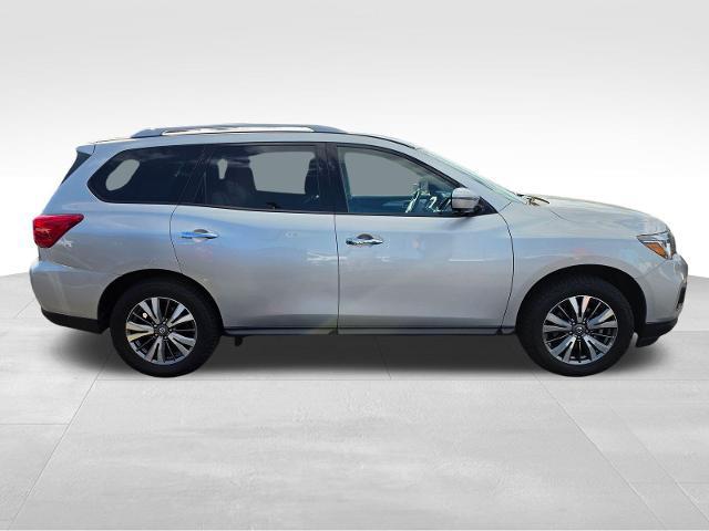 2020 Nissan Pathfinder SL 4WD