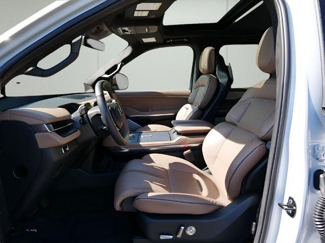 2025 Lincoln Navigator Black Label