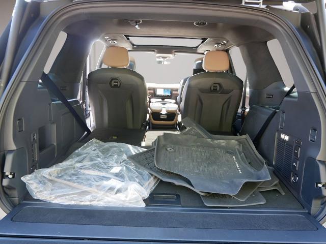 2025 Lincoln Navigator Black Label