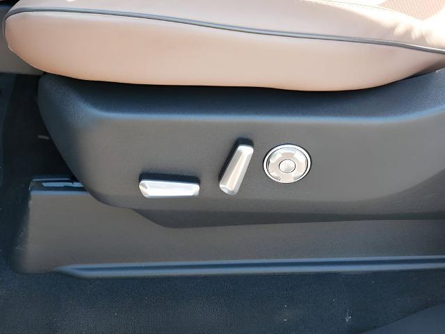 2025 Lincoln Navigator Black Label