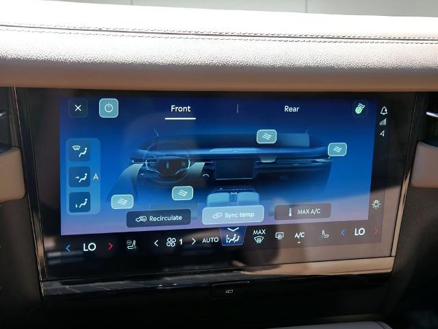 2025 Lincoln Navigator Black Label
