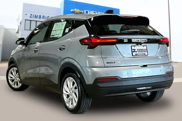 2027 Chevrolet Bolt LT FWD