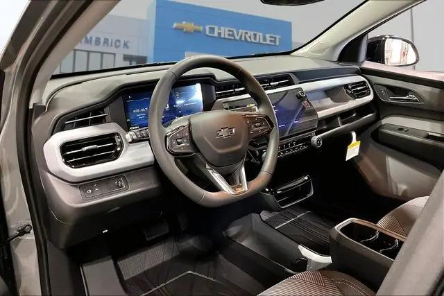 2027 Chevrolet Bolt LT FWD