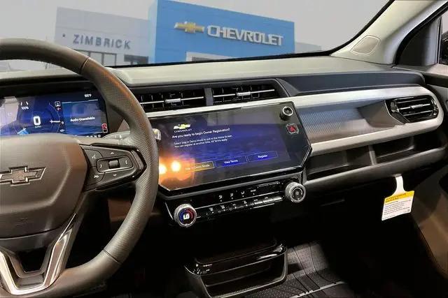 2027 Chevrolet Bolt LT FWD