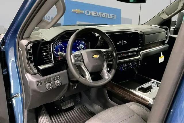 2026 Chevrolet Silverado 2500HD Crew Cab, Standard Bed, LT, 4WD