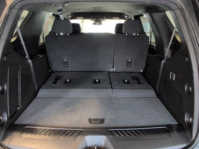 2023 Chevrolet Tahoe 4WD LS