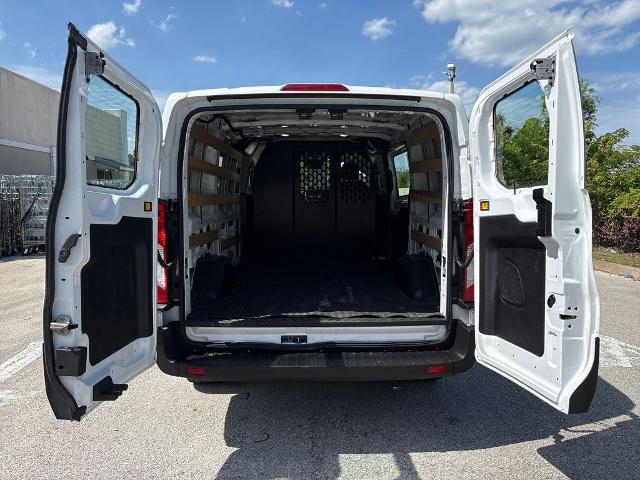 2025 Ford Transit Cargo Van Base