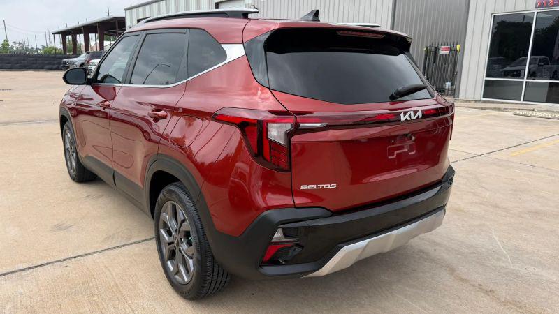 2024 Kia Seltos S