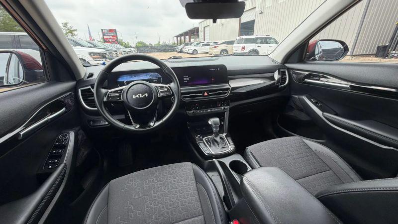 2024 Kia Seltos S