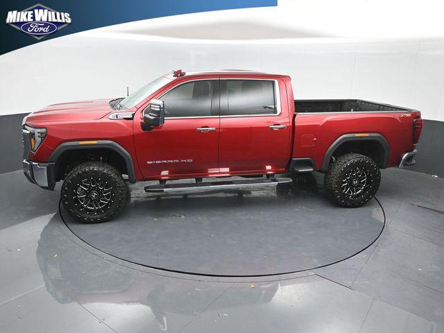 2025 GMC Sierra 2500HD 4WD Crew Cab Standard Bed SLT